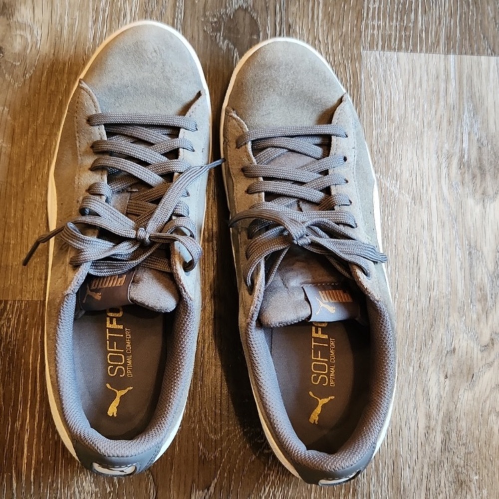 Women's Puma shoes - Picture 2 of 7